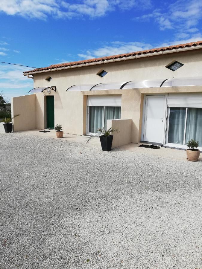 La Mancine Laulan Bed and Breakfast Jau-Dignac-et-Loirac Eksteriør billede